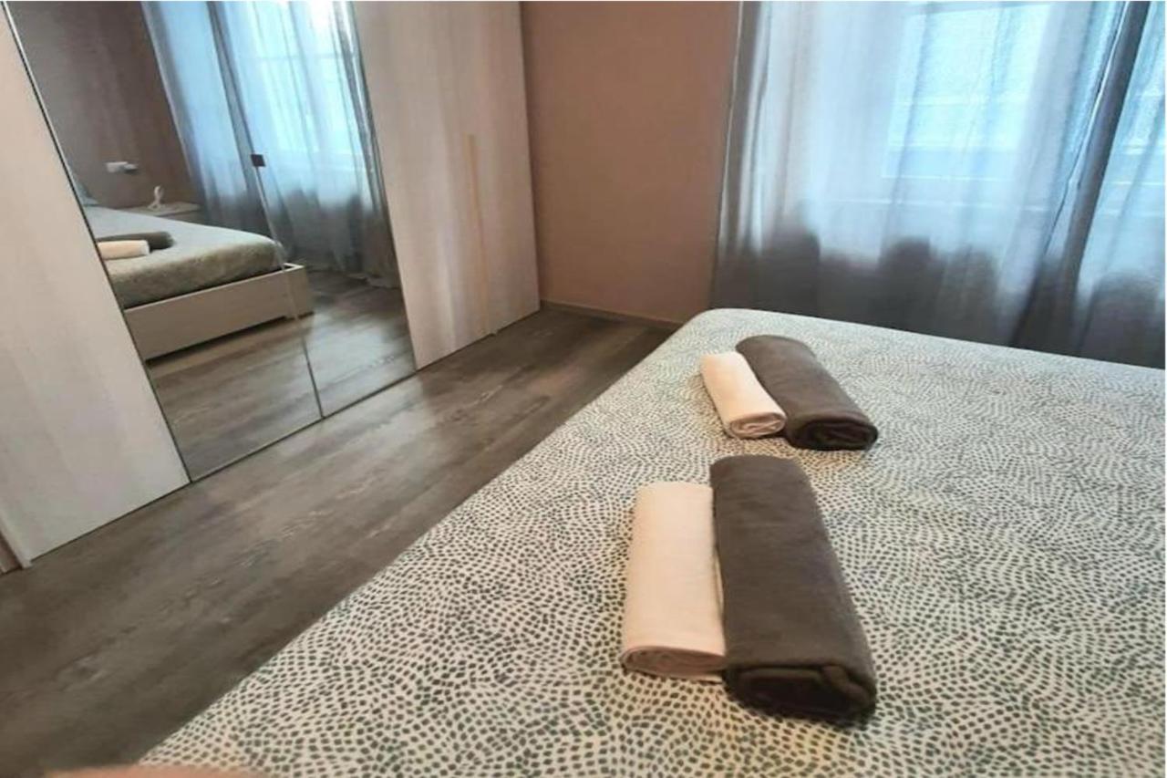 Appartamento In Centro A Milano Con A/C & Wi-Fi Dış mekan fotoğraf